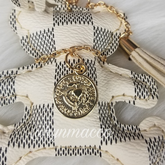 Black White Leather Teddy Bear Tassel Keyring - Picture 5 of 8